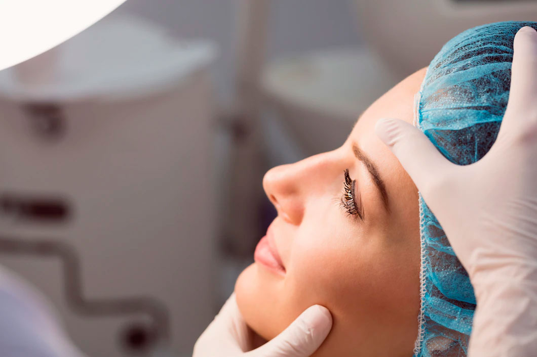 Leia mais sobre o artigo Como a Oxigenoterapia hiperbárica beneficia o tratamento pós cirurgia plástica?